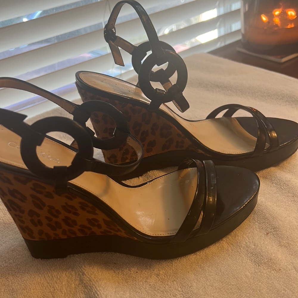 Calvin Klein size 9 wedges